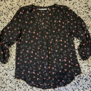 Violet & Claire Black Floral Blouse